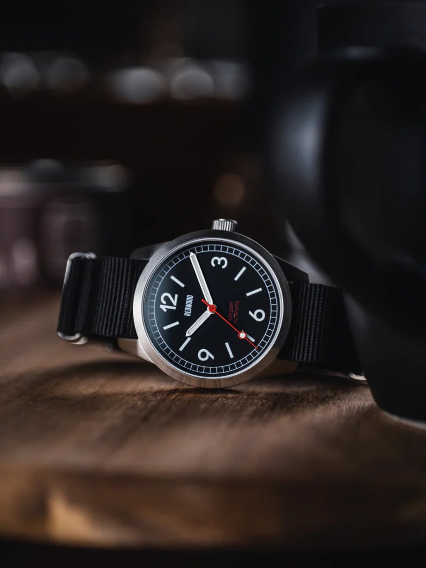 Field v3 - Black (Solar) - Image 9