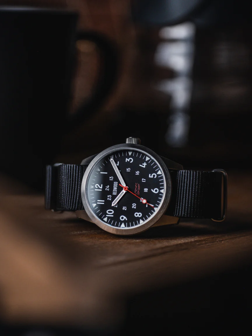 Kilroy - Black (Solar) - Image 22